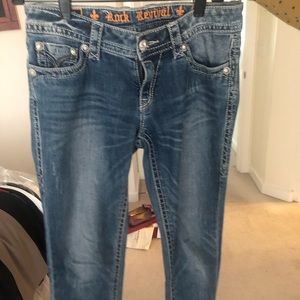 Rock revival jaida skinny jeans